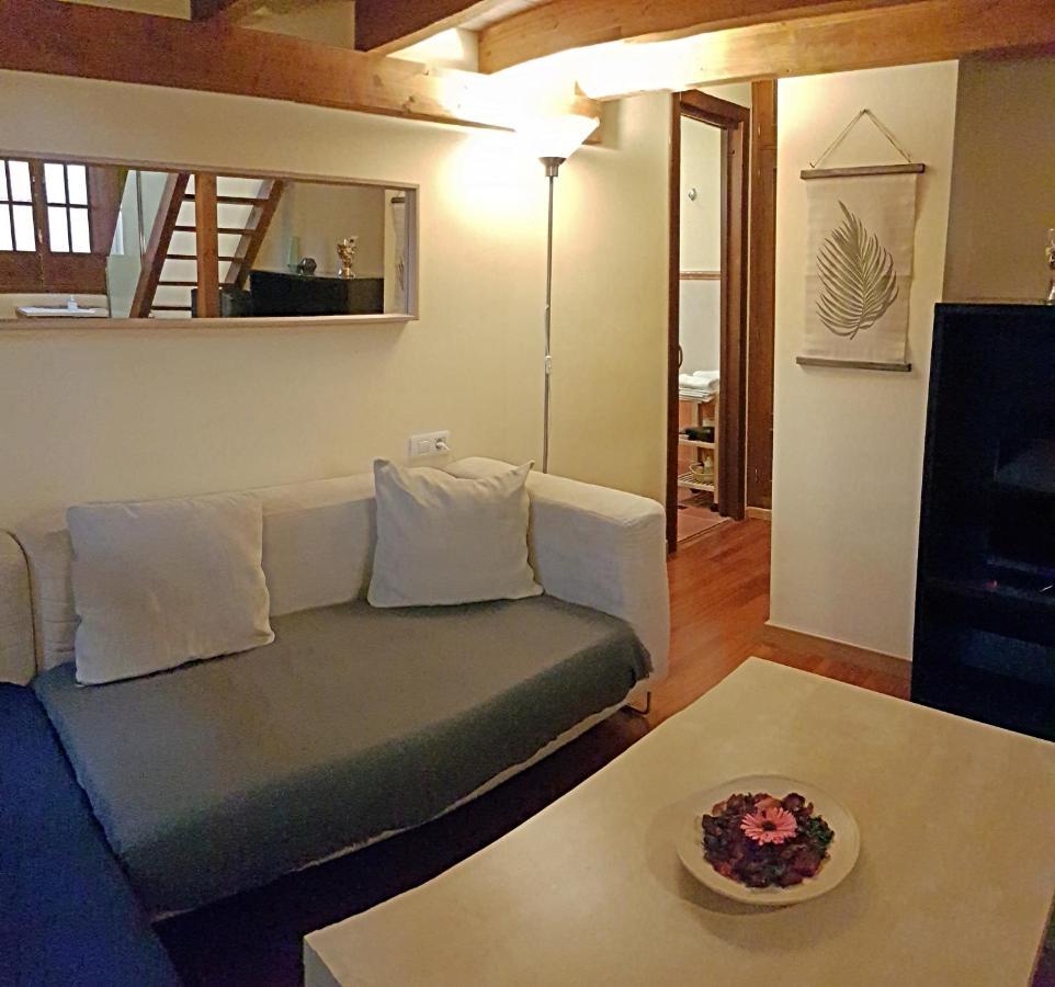 Feria Palace Apartment Σεβίλλη Εξωτερικό φωτογραφία