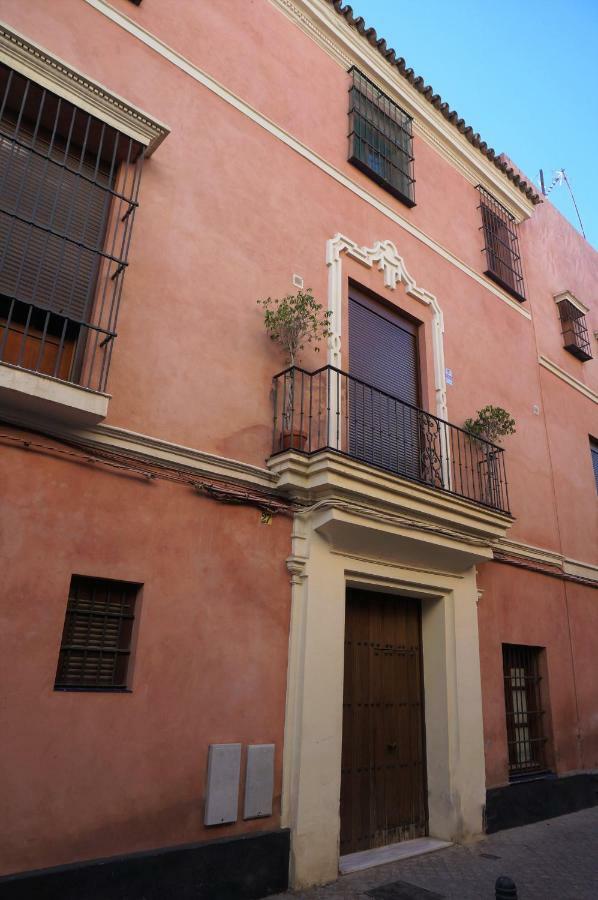 Feria Palace Apartment Σεβίλλη Εξωτερικό φωτογραφία